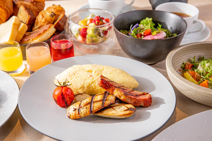 「District-Brasserie,Bar,Lounge」のモーニング