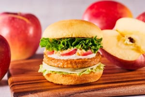 未来を創る学生が考案！『フレッシュネスバーガー』から「ハッピースバーガー」新発売