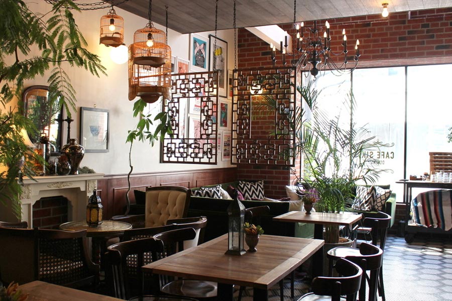 『CAFE SIK(カフェ シック)』の店内