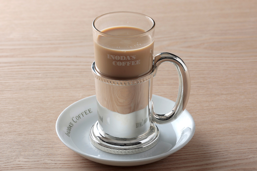 京都「イノダコーヒ本店」の「カフェオーレ」
