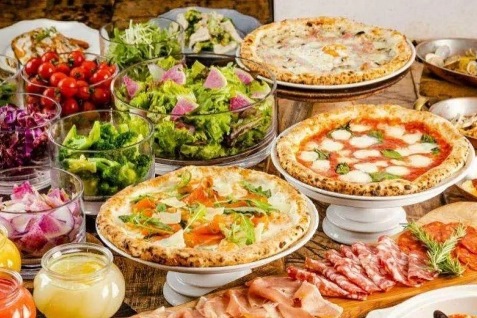 『PIZZA SALVATORE CUOMO & BAR 新宿』