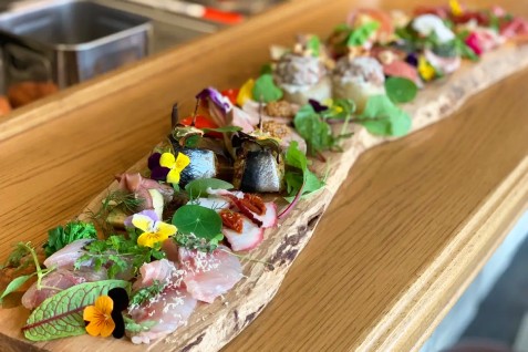 「caiman table」の料理例
