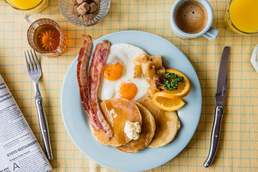 『TASTE THE WORLD（テイスト・ザ・ワールド）吉祥寺店』の「アメリカの朝ごはん」